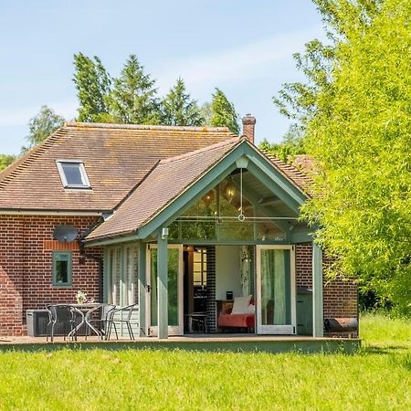 Ultimate Constable Country Rural Retreat - The Pump House Villa Colchester Buitenkant foto